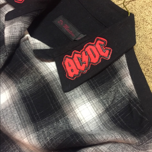 Custom DR.Marten Button up - Picture 6 of 8